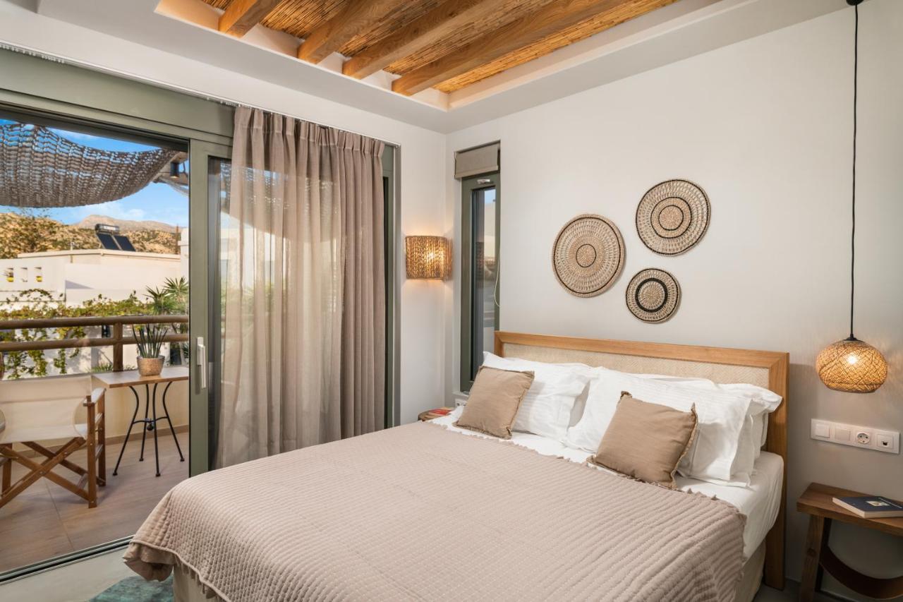 Villas Plumeria Palaiochora Eksteriør billede